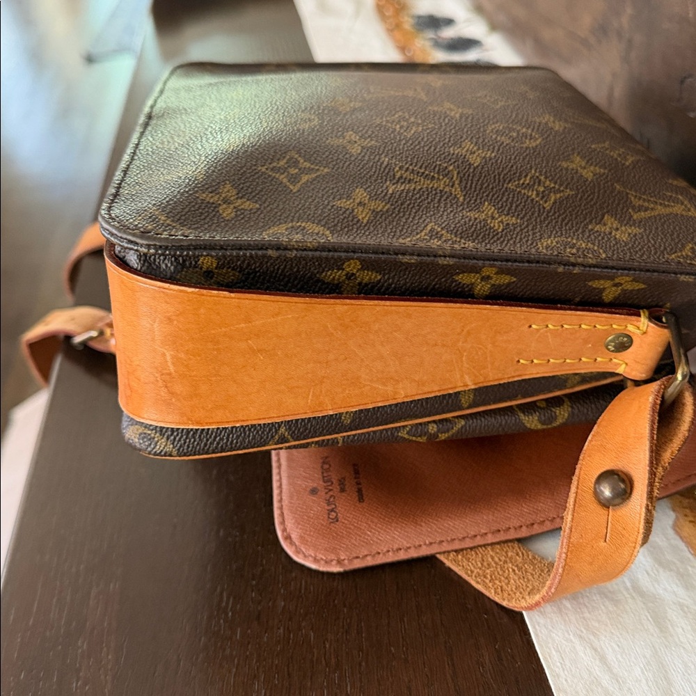 Gorgeous Vintage “LOUIS VUITTON Cartouchiere” Bag 💼 - Picture 8 of 13